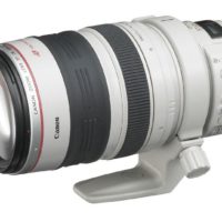 CANON EF 28-300 mm