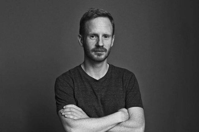 предметный фотограф Aaron Tilley